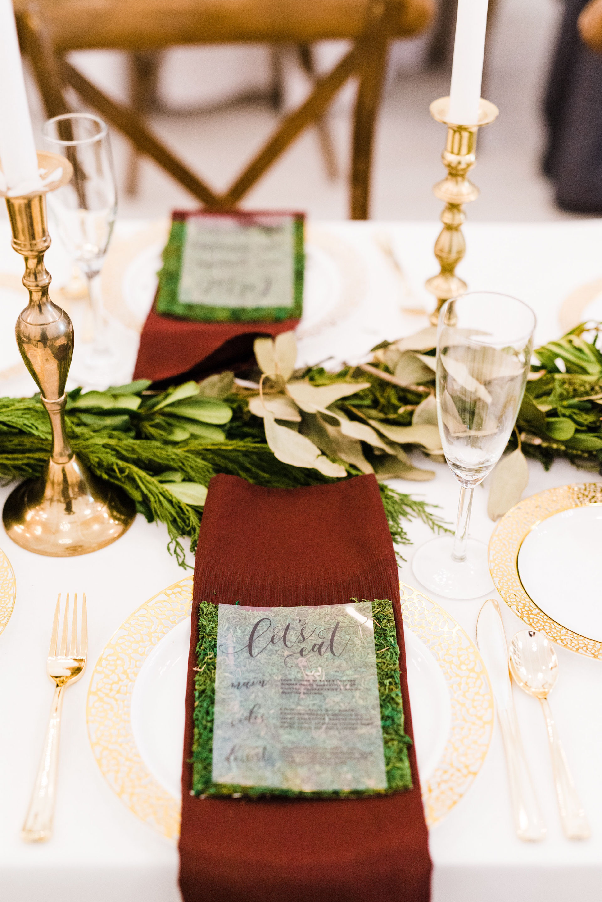 Table Arrangement for Wedding Event